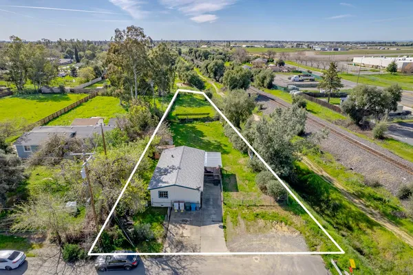 $160,000 | 1524 2nd Avenue, Olivehurst, CA 95961