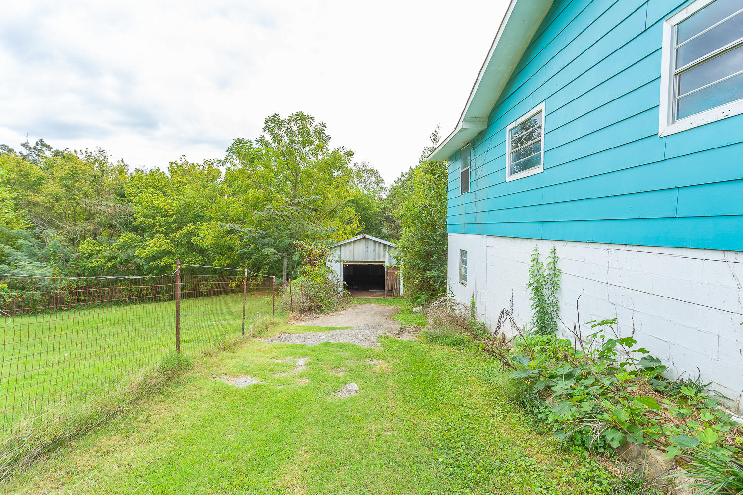 141 Hilltop Road Ringgold, GA 30736 - Photo 7 of 43 141 Hilltop HD -16