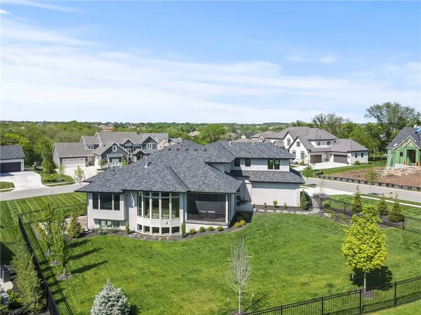 $2,245,000 | 11201 West 169th Street, Overland Park, KS 66221