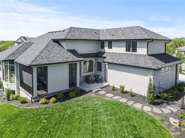 $2,245,000 | 11201 West 169th Street, Overland Park, KS 66221