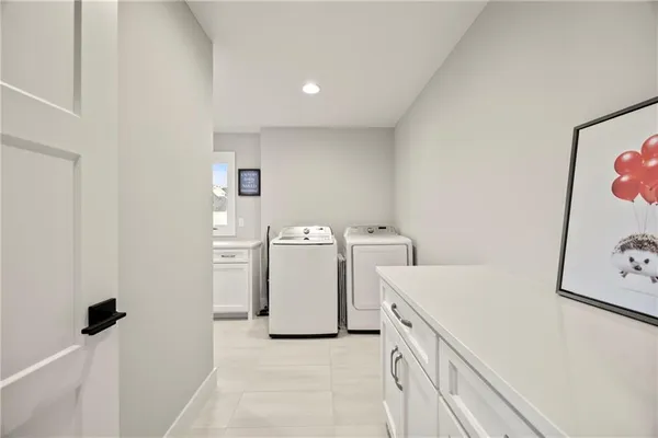 $2,245,000 | 11201 West 169th Street, Overland Park, KS 66221