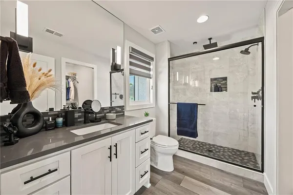 $2,245,000 | 11201 West 169th Street, Overland Park, KS 66221