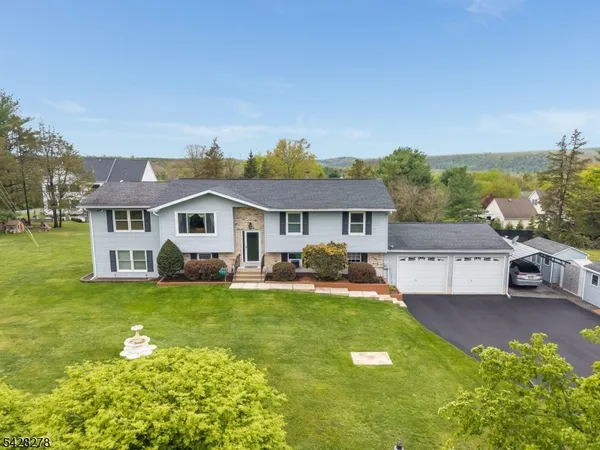 $650,000 | 10 Chestnut Avenue, Frenchtown, NJ 08825
