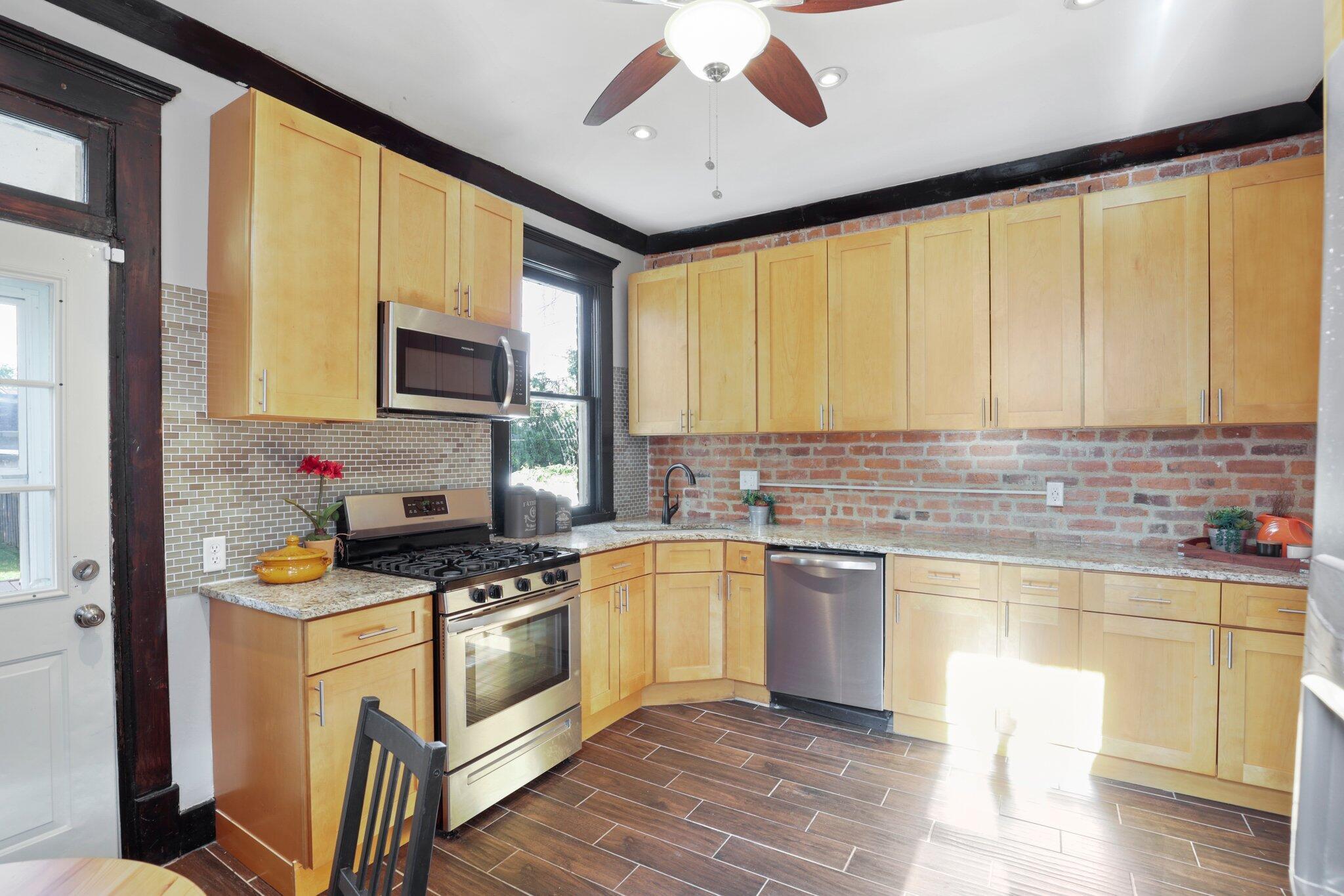 1518 Bryden Road Columbus, OH 43205 - Photo 10 of 41 Completely Updated