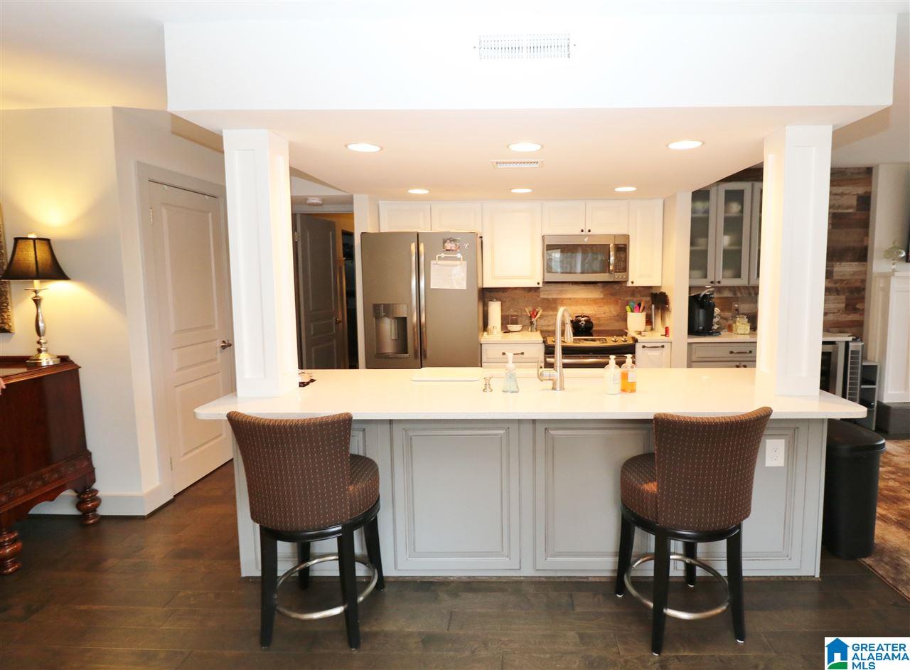 505 Paradise Isle, Unit 505 Riverside, AL 35135 - Photo 10 of 32