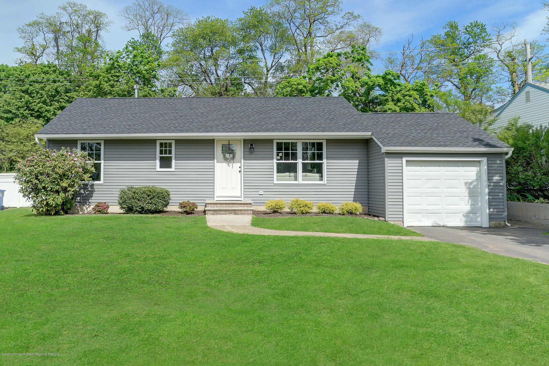 595 Hopping Road, Belford, NJ 07718 Compass