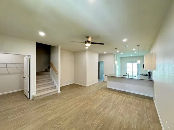 $1,950 | 417 West Dulin Street, Unit 417, Sherman, TX 75090