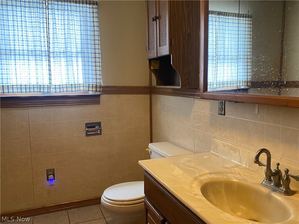 262 Genteel Ridge Road Wellsburg, WV 26070 - Photo 12 of 15