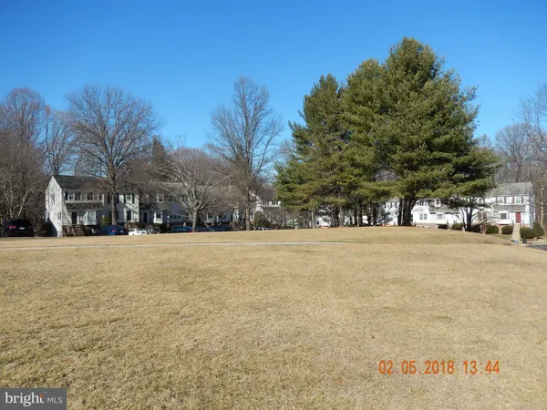 $2,800 | 6054 Old Landing Way, Unit 38, Burke, VA 22015