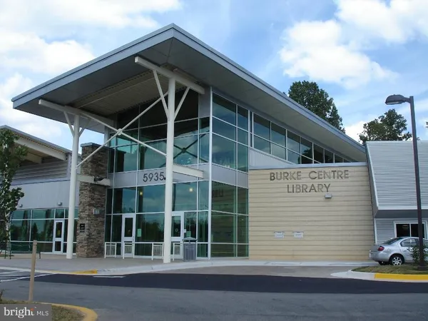 $2,800 | 6054 Old Landing Way, Unit 38, Burke, VA 22015