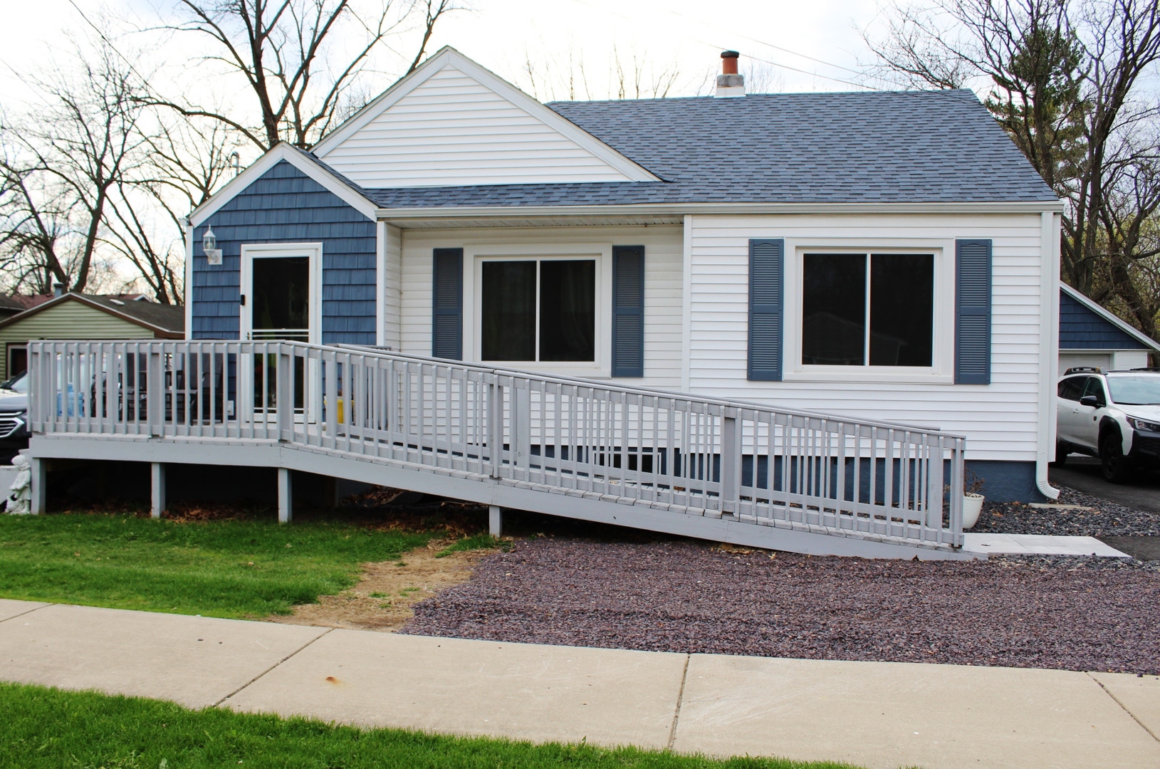 129 South Main Street Seneca, IL 61360 - Photo 2 of 29