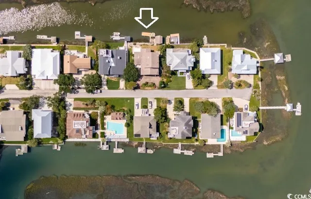 $2,300,000 | 75 Marsh Hen Drive, Pawleys Island, SC 29585
