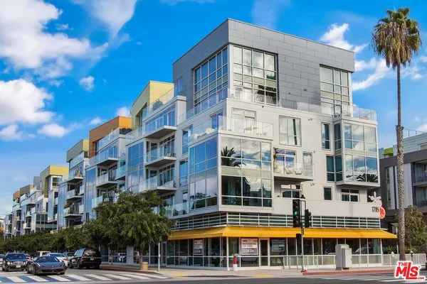$6,500 | 1705 Ocean, Unit 412, Santa Monica, CA 90401