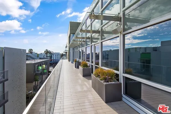 $6,500 | 1705 Ocean, Unit 412, Santa Monica, CA 90401