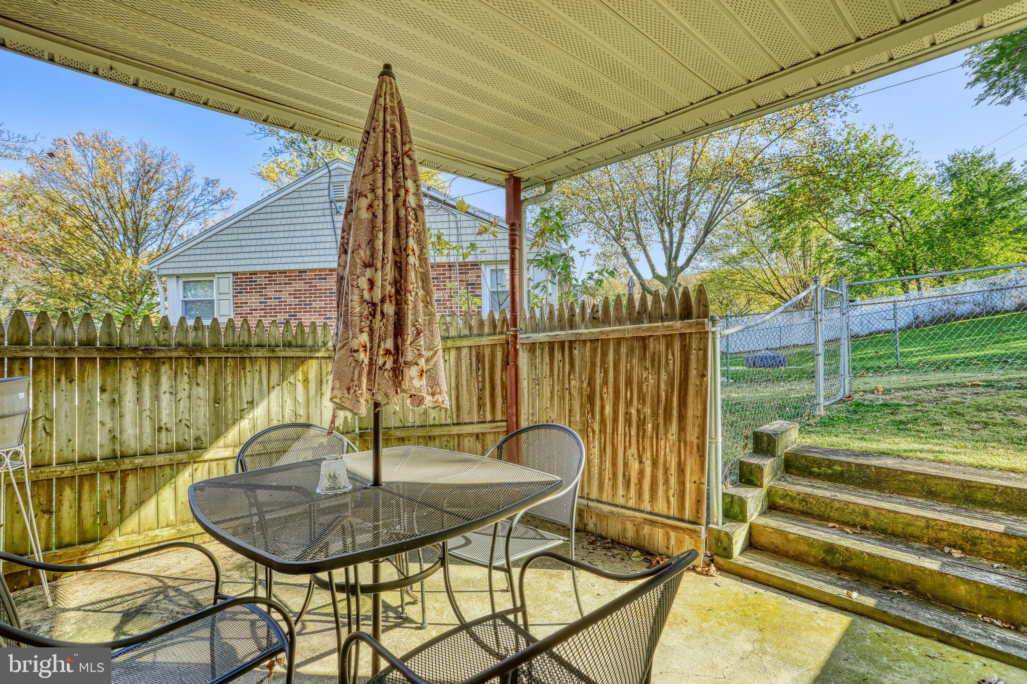 2520 Raleigh Drive York, PA 17402 - Photo 12 of 41 Gallery Image 12