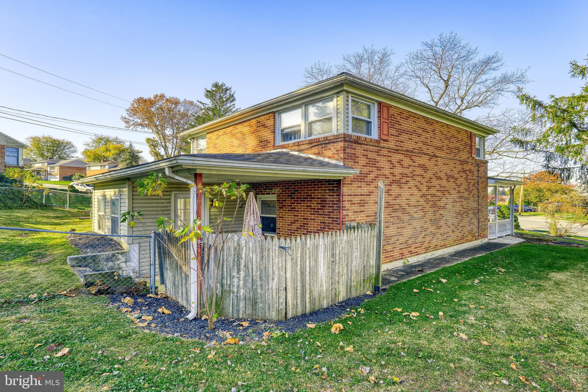 2520 Raleigh Drive York, PA 17402 - Photo 13 of 41 Gallery Image 13