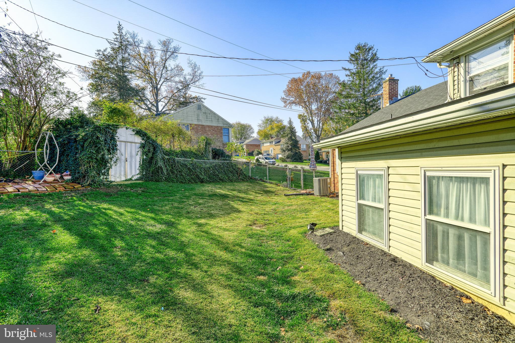 2520 Raleigh Drive York, PA 17402 - Photo 9 of 41 Gallery Image 9
