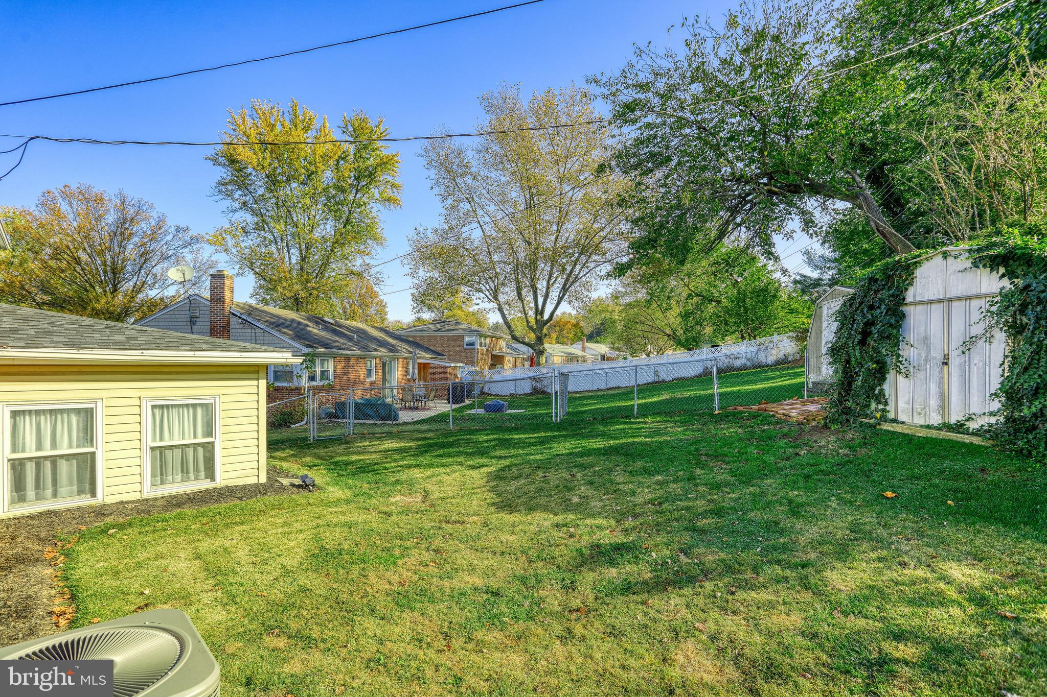2520 Raleigh Drive York, PA 17402 - Photo 10 of 41 Gallery Image 10