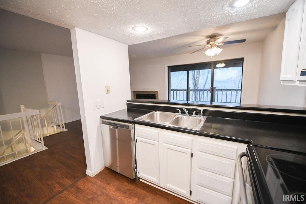 9024 South Pointe Ridge Lane Bloomington, IN 47401 - Photo 12 of 24