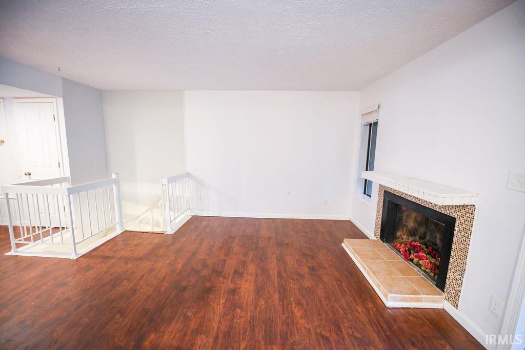 9024 South Pointe Ridge Lane Bloomington, IN 47401 - Photo 6 of 24