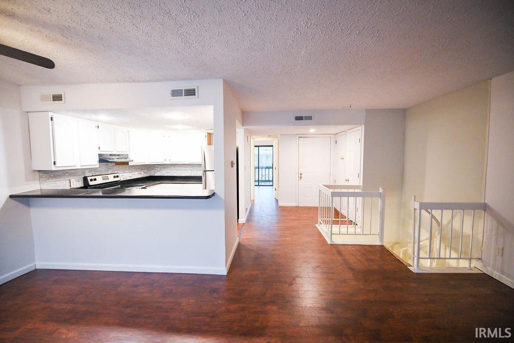9024 South Pointe Ridge Lane Bloomington, IN 47401 - Photo 9 of 24