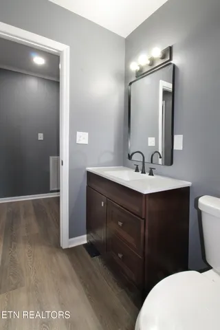 $244,900 | 310 Cedar Avenue, Knoxville, TN 37917