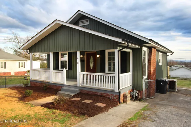 $244,900 | 310 Cedar Avenue, Knoxville, TN 37917