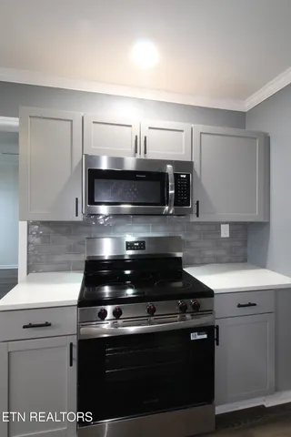 $244,900 | 310 Cedar Avenue, Knoxville, TN 37917