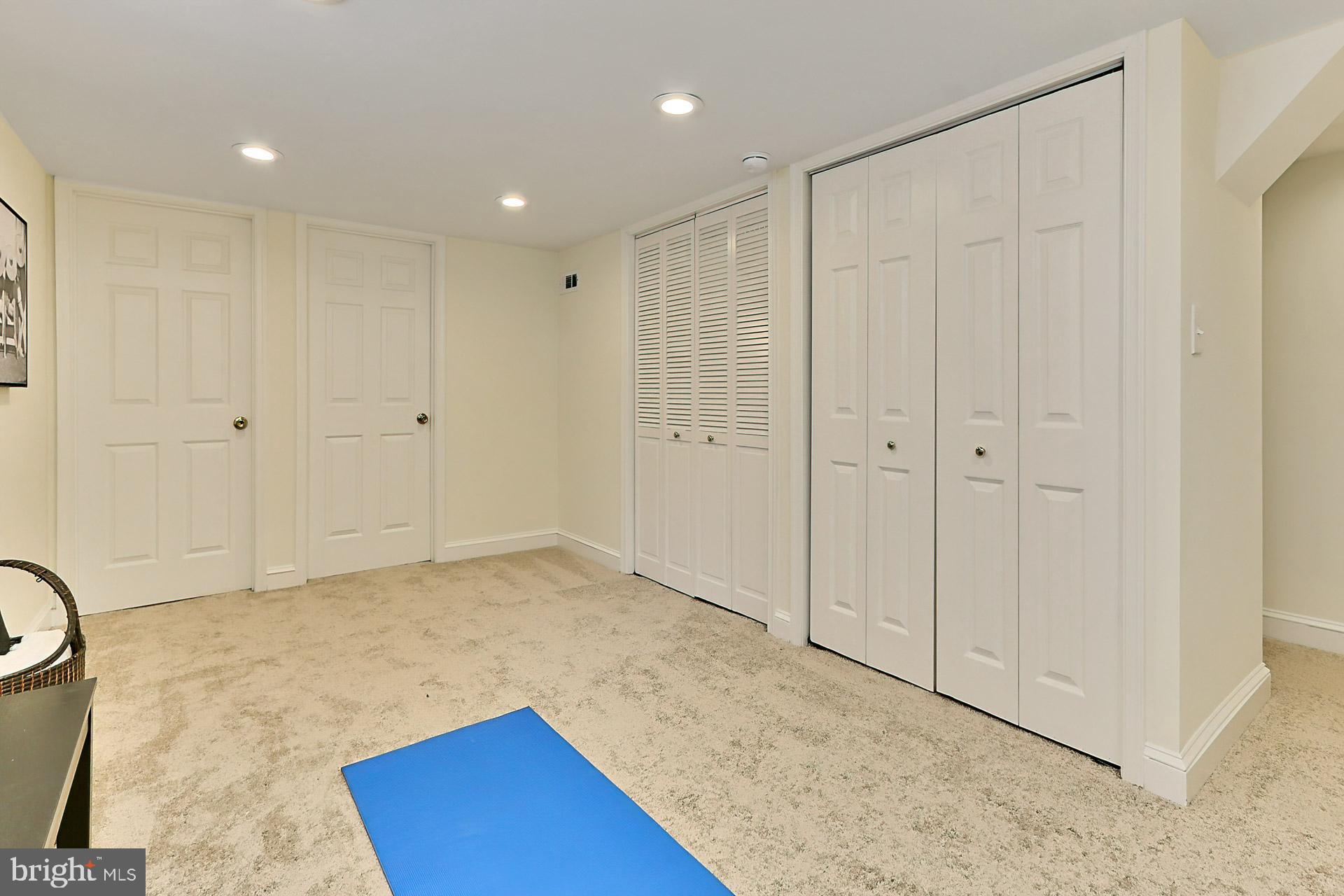 708 South Orme Street Arlington, VA 22204 - Photo 29 of 41