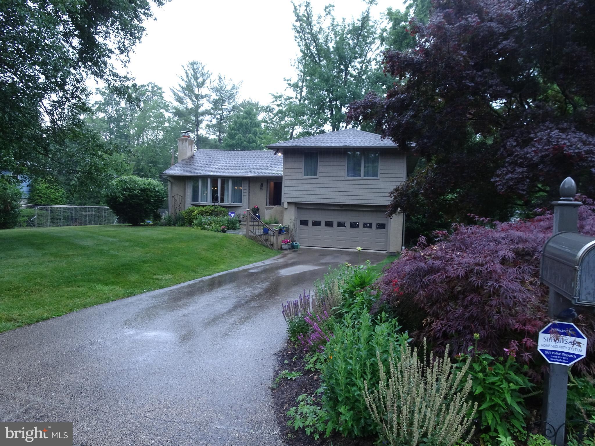 405 Gordon Road Ambler, PA 19002 - Photo 3 of 49 Front view