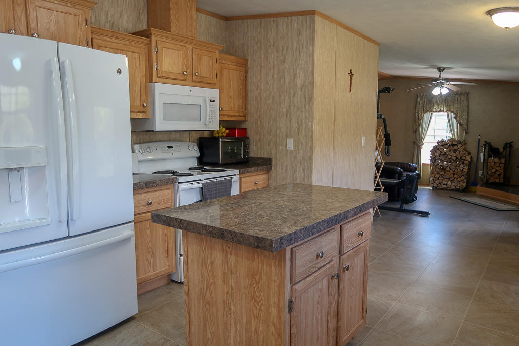 80 N Road Readfield, ME 04355 - Photo 6 of 44 IMG_6223