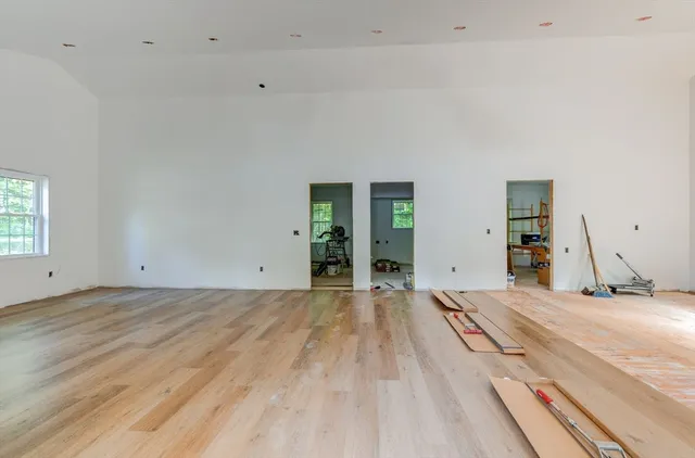 $345,000 | 152 Ashby Road, Ashburnham, MA 01430