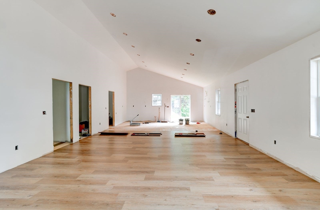 152 Ashby Road Ashburnham, MA 01430 - Photo 7 of 19