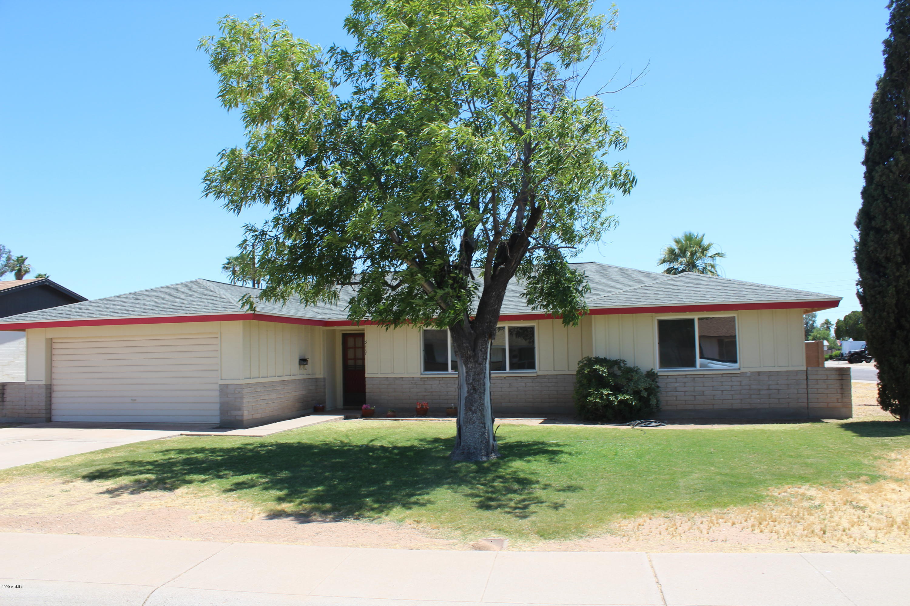 3117 West Calavar Road Phoenix, AZ 85053 - Photo 1 of 33 Stop the car