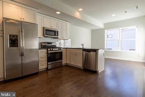 1214 North Front Street, Unit B Philadelphia, PA 19122 - Photo 1 of 25