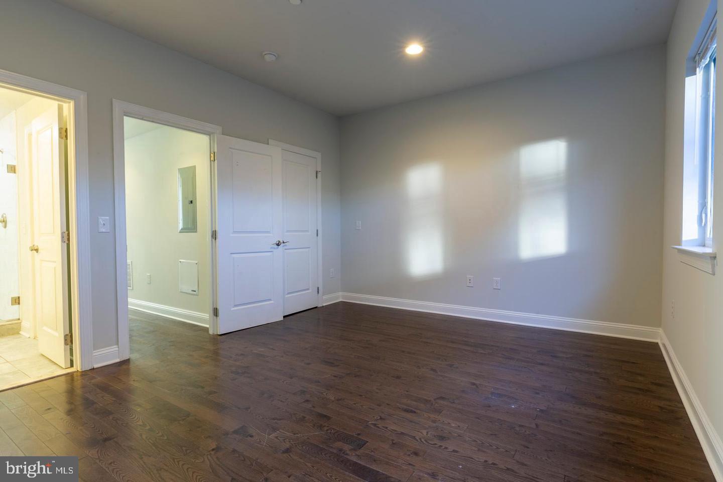 1214 North Front Street, Unit B Philadelphia, PA 19122 - Photo 9 of 25