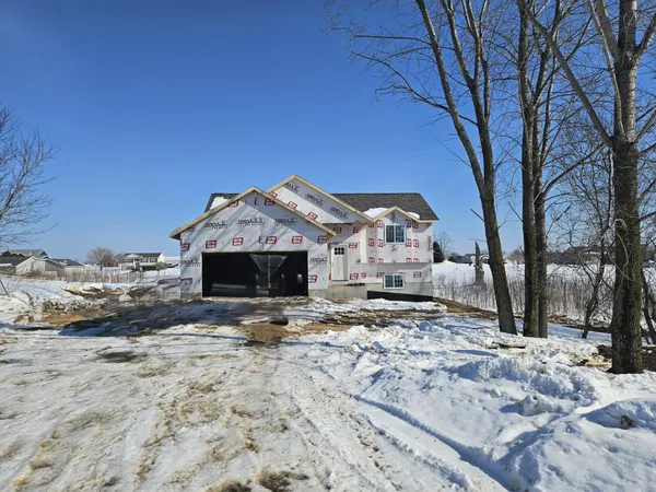 $349,900 | 5230 South Columbine Lane, Fremont, MI 49412