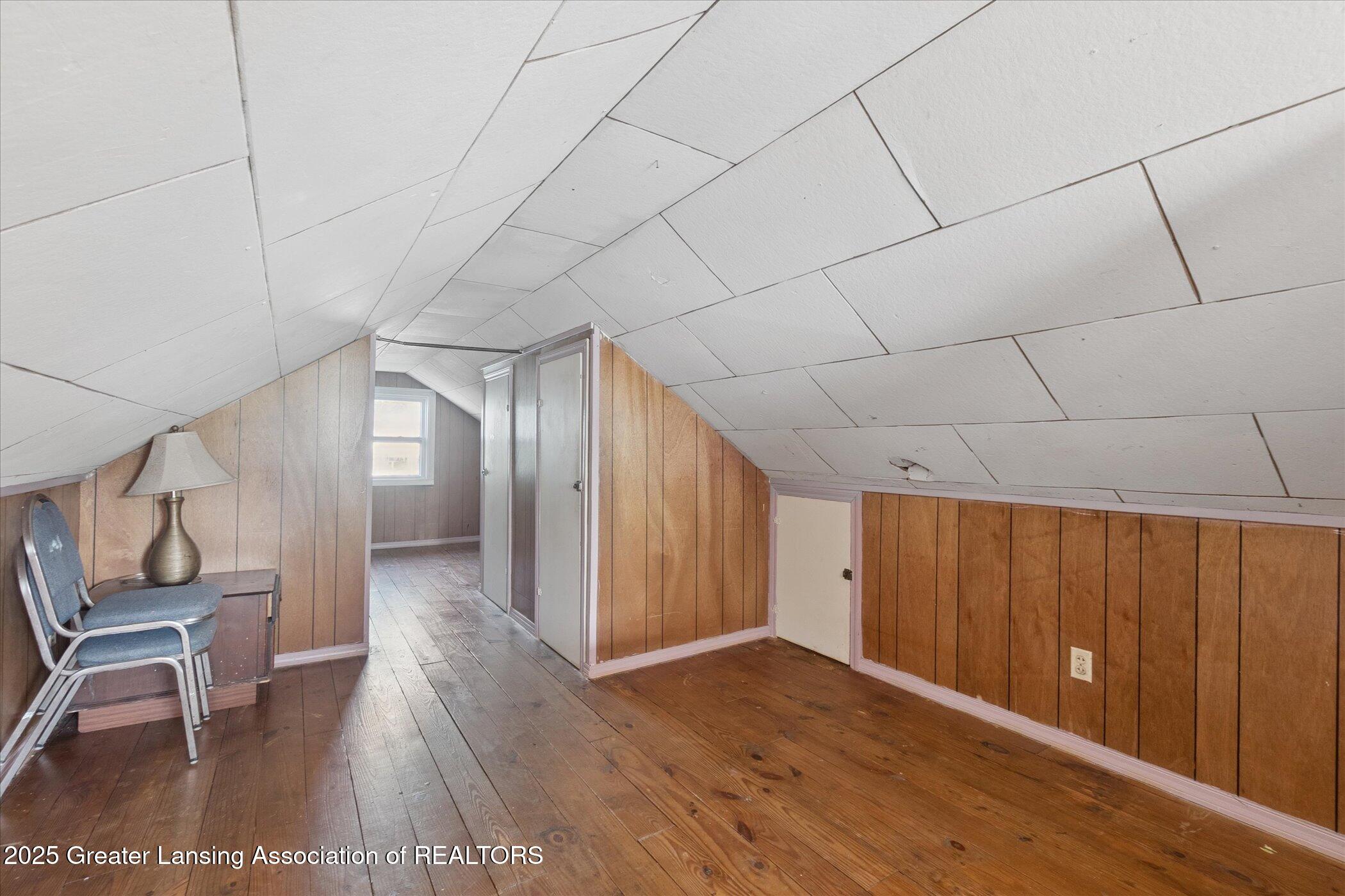 3103 North Aurelius Road Lansing, MI 48910 - Photo 12 of 14 11-3103-Aurelius-Rd-Lansing-MI-48910-Win