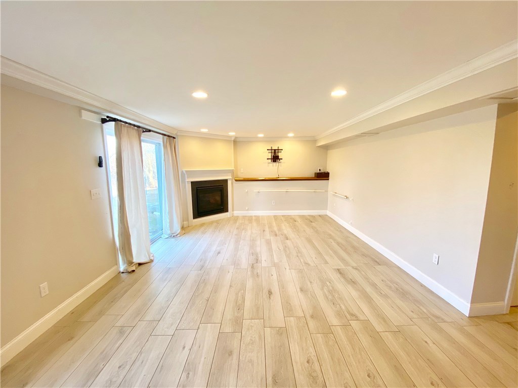 9 Marshall Lane Middletown, RI 02842 - Photo 37 of 39