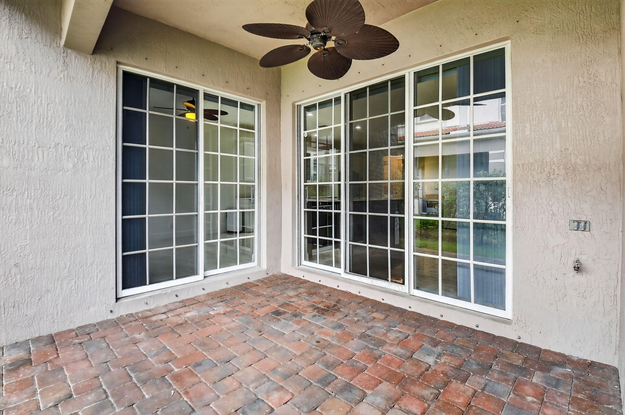 125 Lancaster Road Boynton Beach, FL 33426 - Photo 12 of 46 Covered Patio