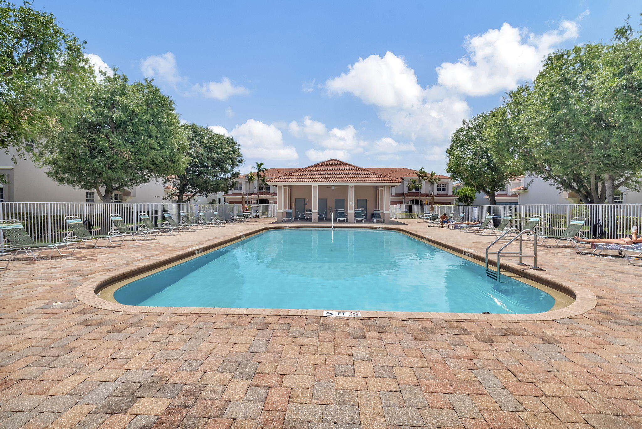 125 Lancaster Road Boynton Beach, FL 33426 - Photo 36 of 46 Community Pool