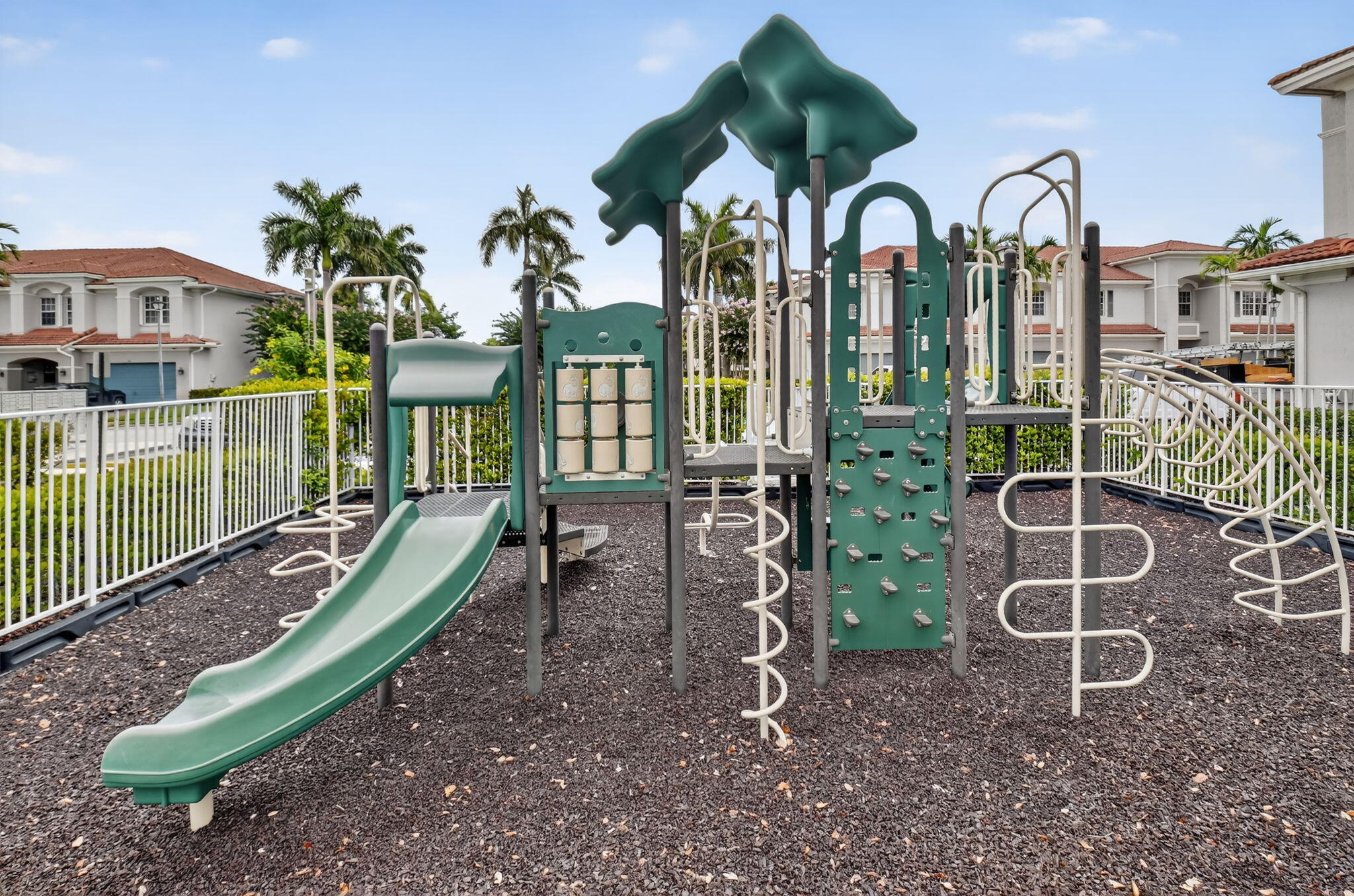 125 Lancaster Road Boynton Beach, FL 33426 - Photo 40 of 46 Playground