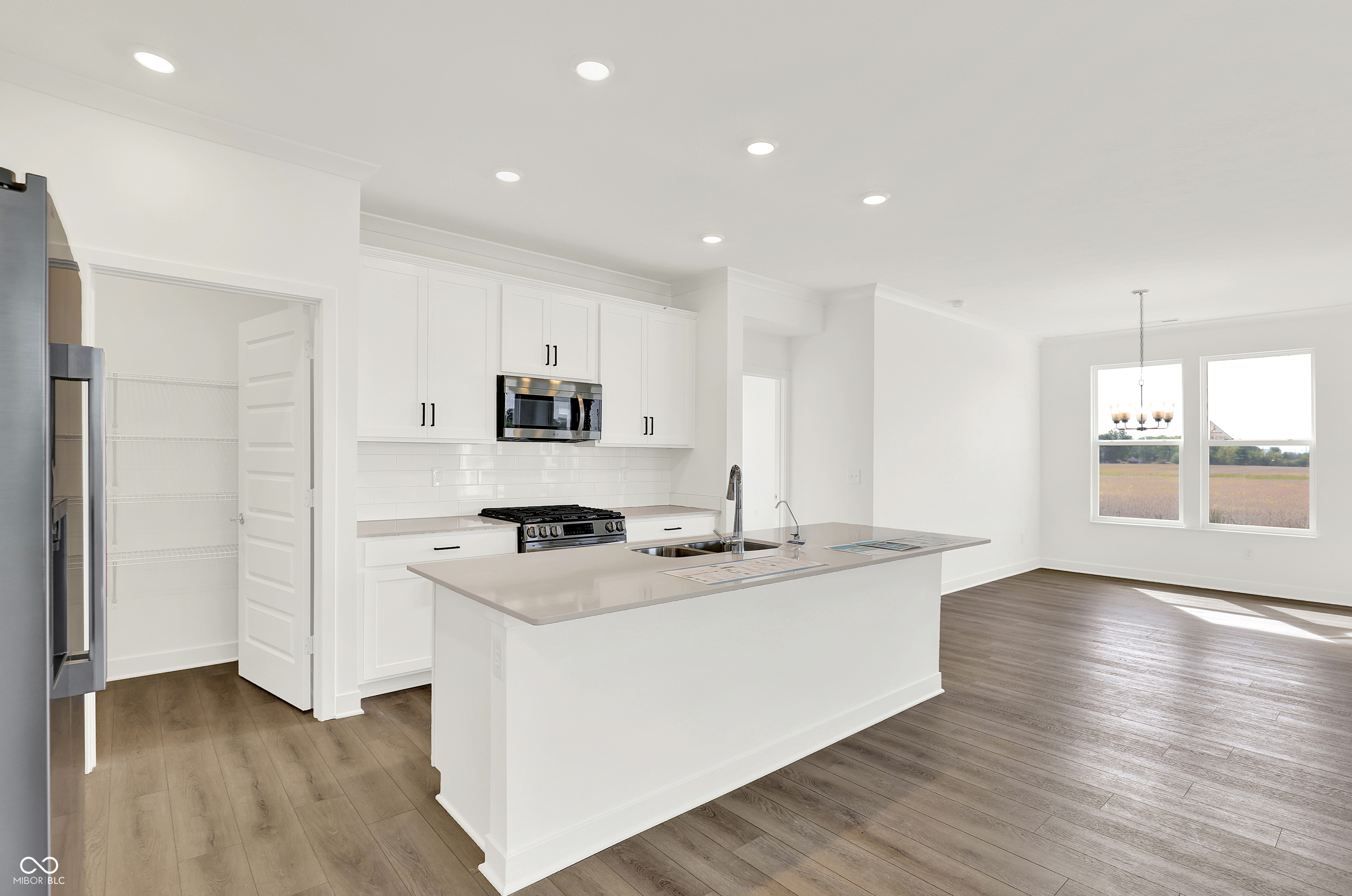 5187 Nettleton Way Avon, IN 46123 - Photo 12 of 41