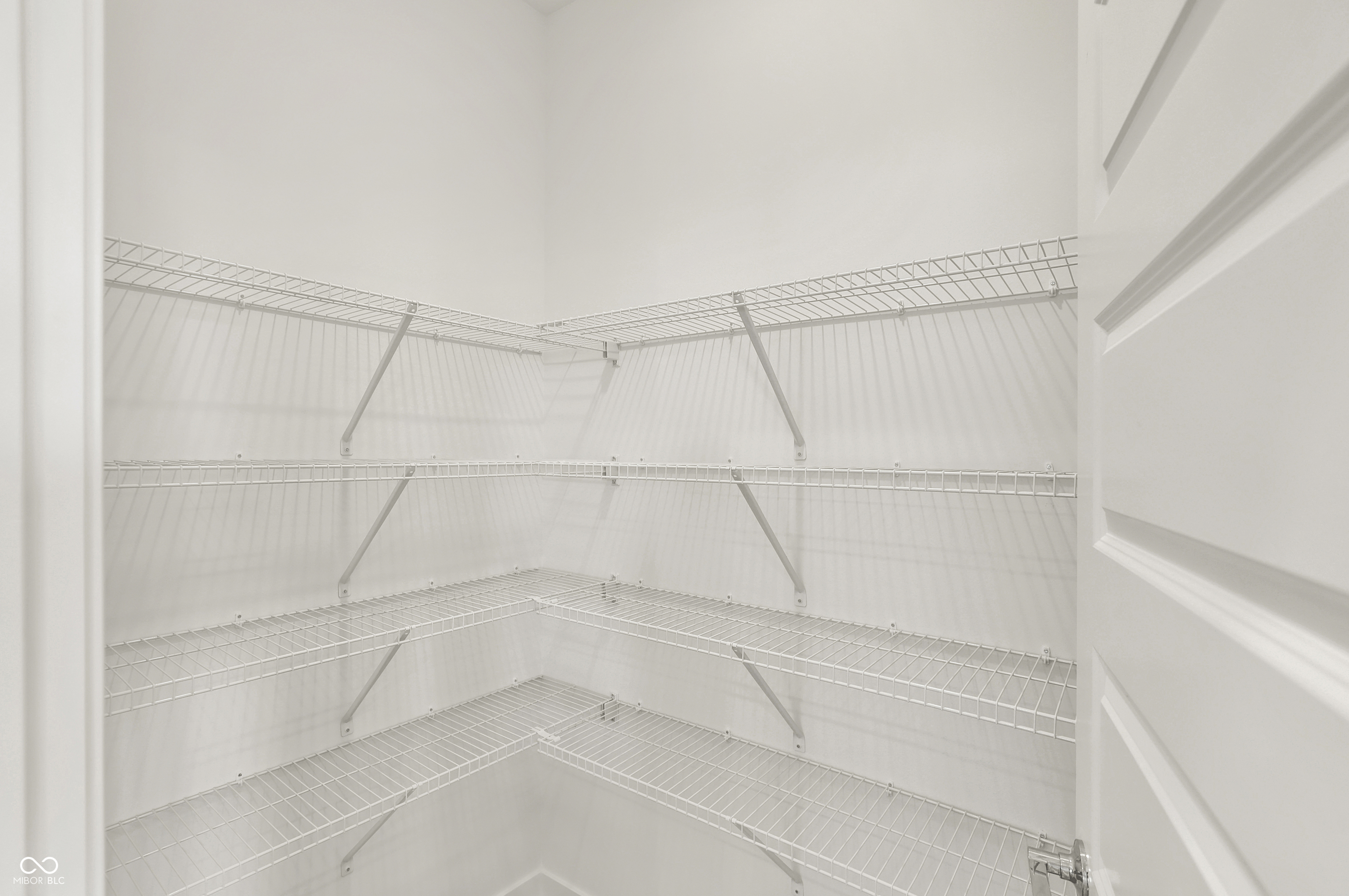 5187 Nettleton Way Avon, IN 46123 - Photo 18 of 41