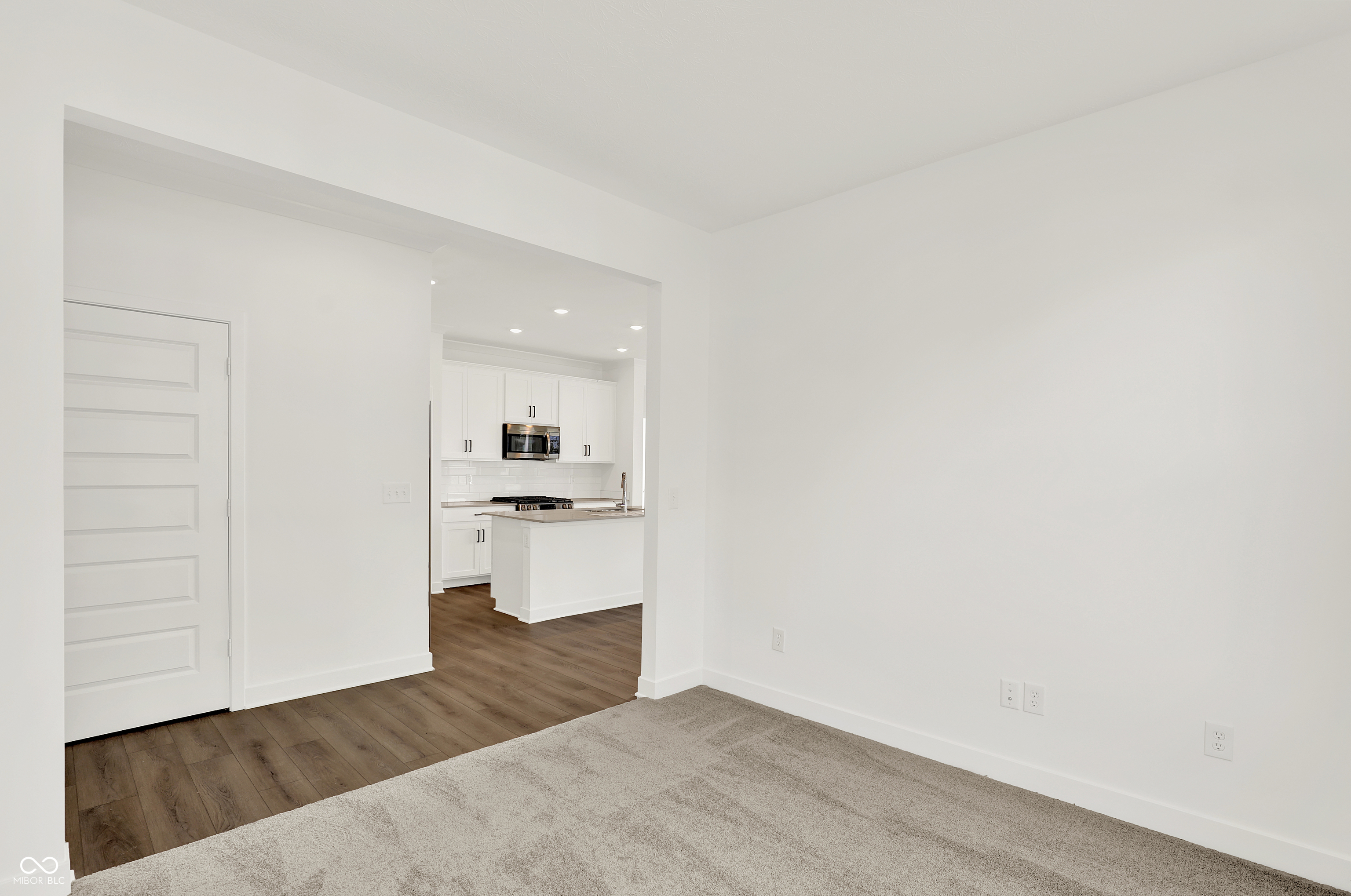 5187 Nettleton Way Avon, IN 46123 - Photo 10 of 41