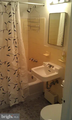 $133,000 | 1121 Arlington Boulevard, Unit 827, Arlington, VA 22209