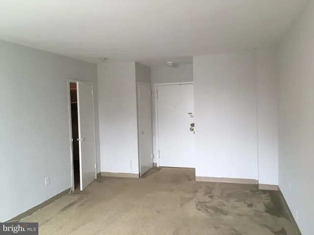 $133,000 | 1121 Arlington Boulevard, Unit 827, Arlington, VA 22209