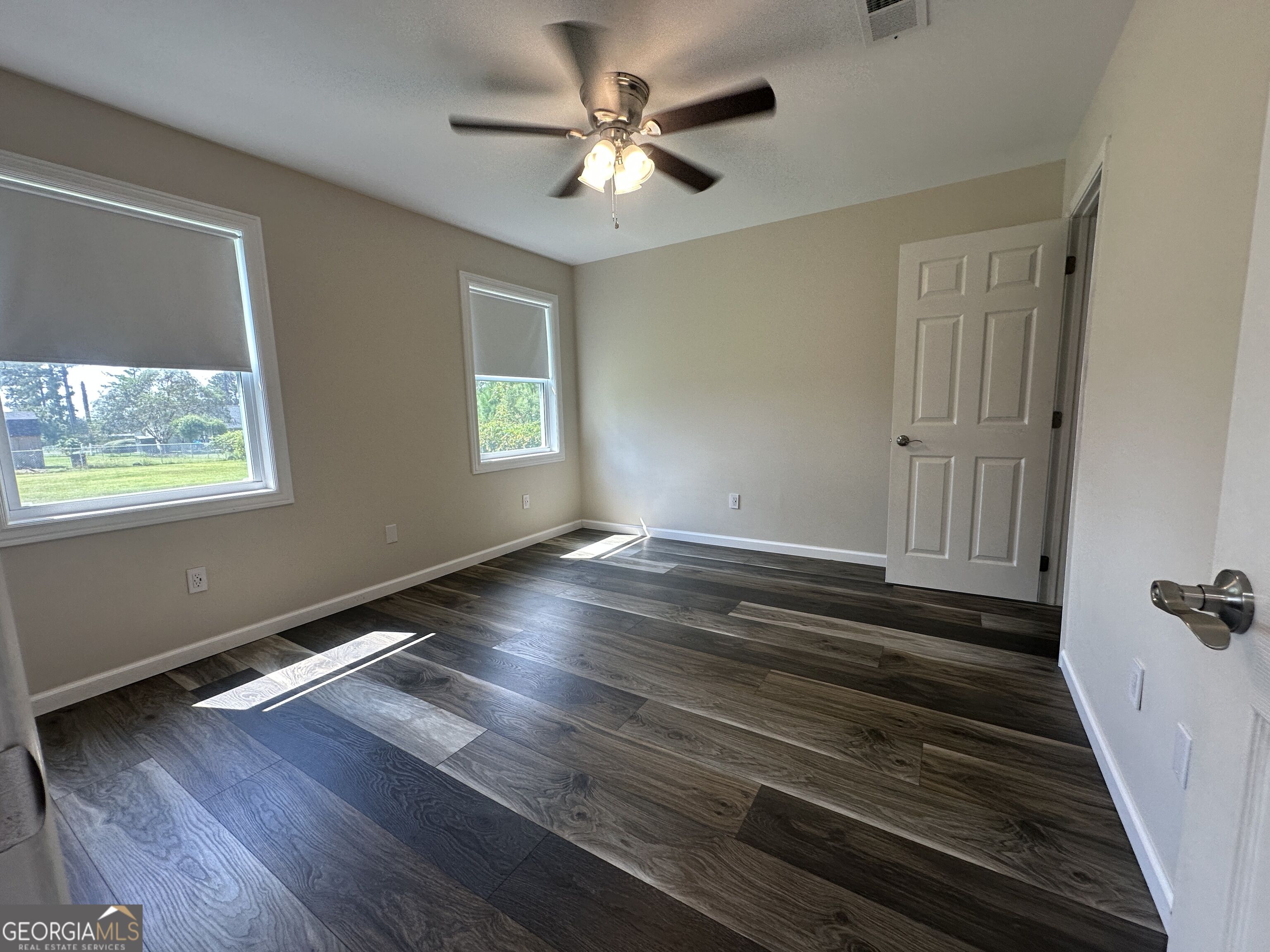 273 Sunbeam Road Douglas, GA 31535 - Photo 14 of 21 Bedroom 2