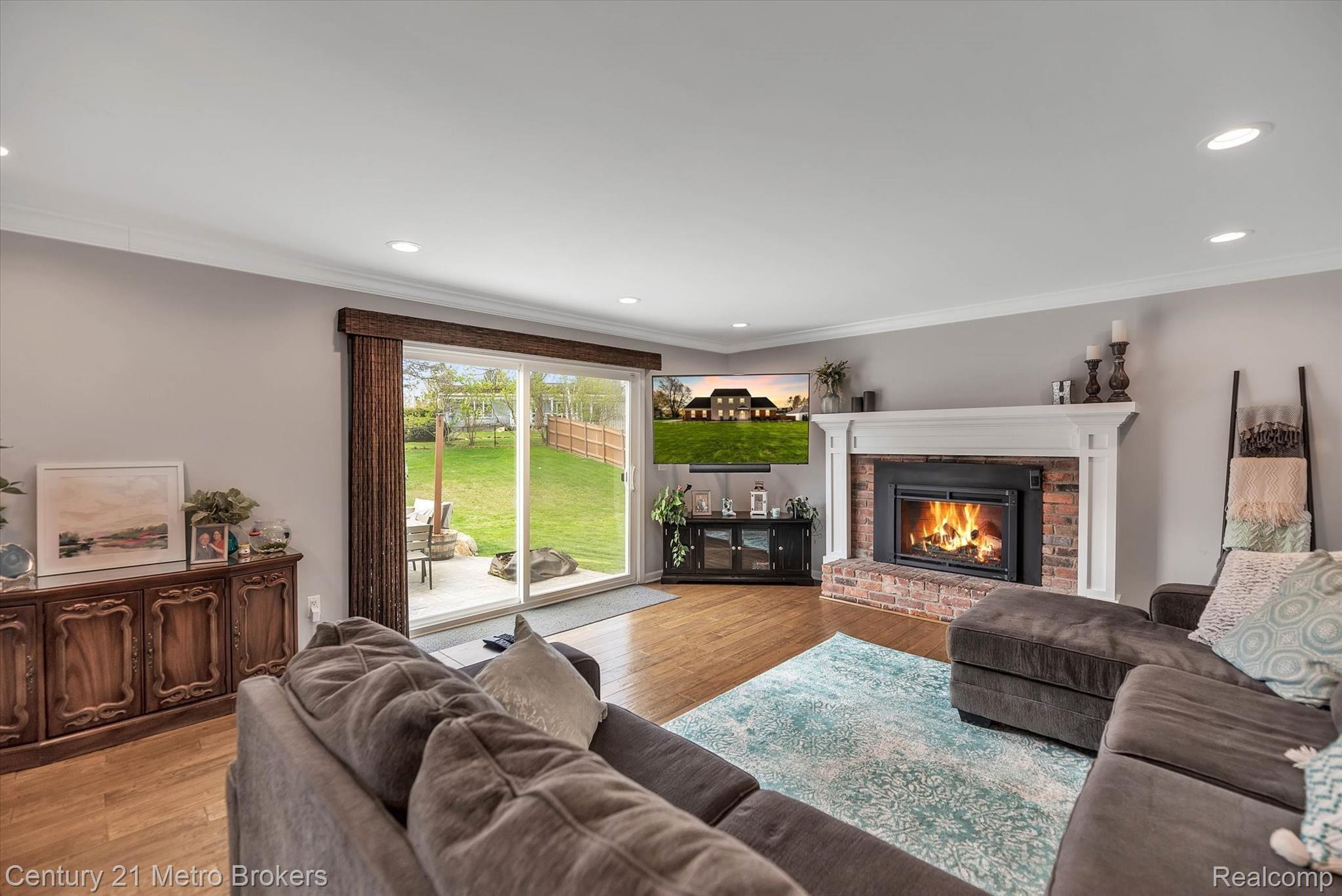 5444 Peppermill Road Grand Blanc, MI 48439 - Photo 16 of 47 17-5444 Peppermill Rd-WindowStill-Real-Estate-Photography-17.jpg