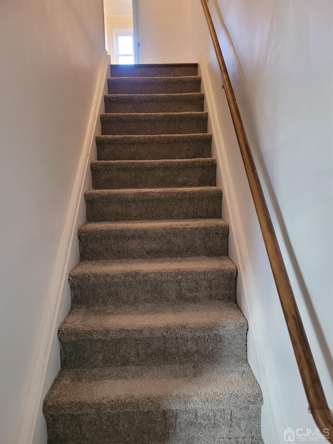 86 Hastings Avenue, Unit B Rutherford, NJ 07070 - Photo 7 of 13 Gallery Image 7